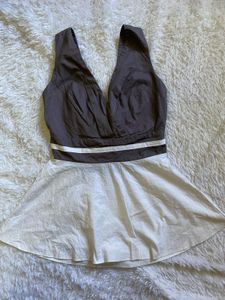 Y2K Chic Two-Tone Sleeveless Top