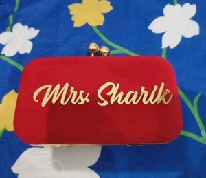 Customize Clutch....🎀