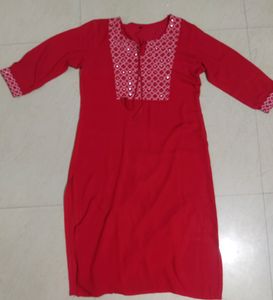 Red Kurti