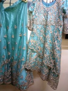 Full Peplum Set  Not In Coin Only Cash Accepting
