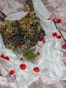 Floral Crop Top with Sleeves
