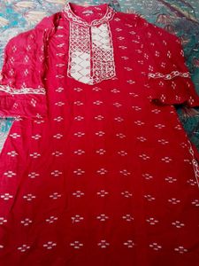 Elegant Maroon Kurta With Straight Pant