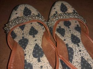Beaded Spade Print Flats