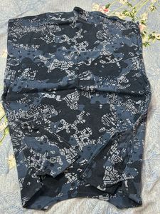 Out Shoulder Top