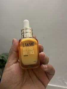Lakme Vit C Pro Brilliance Serum