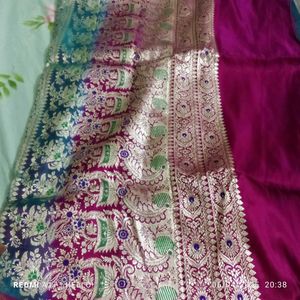 🎇 Price Drop 🎇Beautiful Original Banarasi Saree