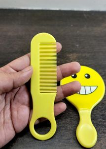 Smiley Face Comb &amp; Mirror Set