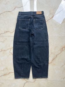 H&amp;M Barrel Jeans
