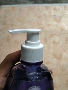 Outshine Orchid Tulsi Hand Wash