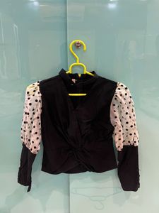 Stylish Black Top w/ Polka Dot Sleeves