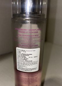 Bath &amp; Body Works Strawberry Snowflakes Fine Fragr