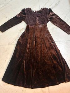 Brown Velvet midi Dress