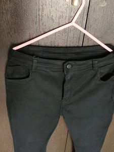Black Stretchable Bootcut Jeans