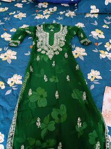 Chikankari Green Kurta With Inner
