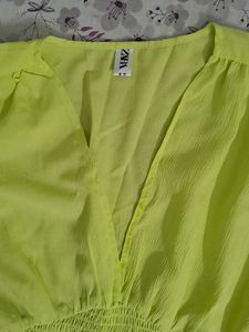 Fluorescent Green Top