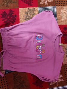 Queen Graphic Tee - Cute &amp; Comfy