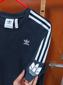 Adidas Original T Shirt
