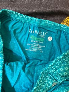 Van Huesen set Of 2