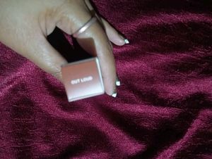 Smashbox Lipstick ~ OUT LOUD