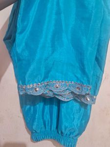 Embellished Blue Pant And Dupatta New🩵