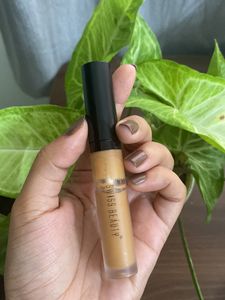 Swiss Beauty Liquid Concealer Shade 01 Warm Sand