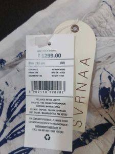 Leaf Print Sleeveless Top