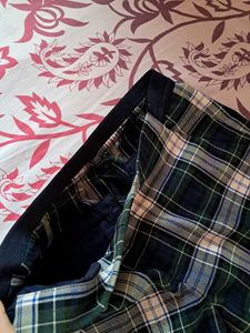 Green Plaid Pants - Classic Style