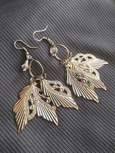 Silver Shiny Earing
