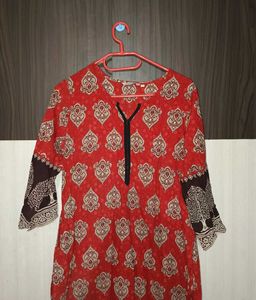 Red Patterned Tunic Kurti Size L
