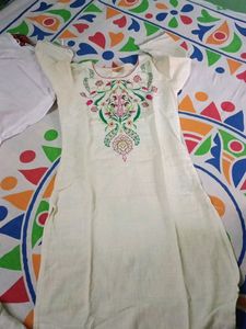Aurelia Kurta