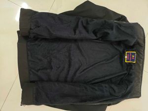 Under Armour Men&#39;s Wear Jacket Black Colour