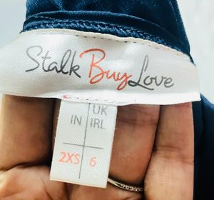 Deep Back - Bow Party Top