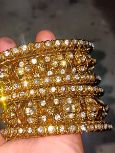 Sparkling Gold Bridal Bangles Set