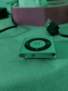 Ipod Shuffle 2GB