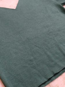 V Neck Croptop