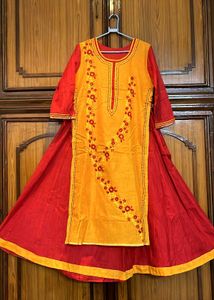Ethnic Ghaghra Set With Inbuilt Choli