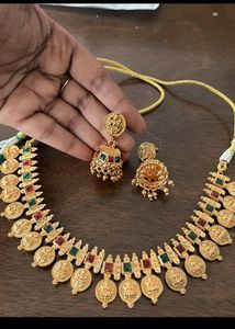 Gold Jewellery Set