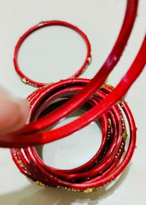 Red &amp; Gold Bangle Set