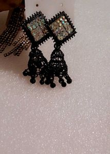 women&#39;s stylish jhumka