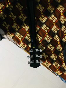 Acoustic Guitar - Great Condition!