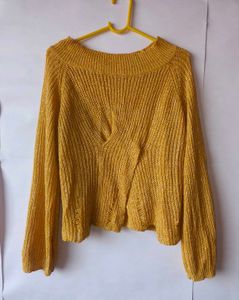 Gorgeous mustard glittery cutout sweater ✨