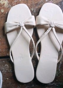 Women Flats