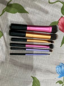 Real Techniques Makeup Brush Set Of 6