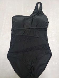 Chic Black One-Shoulder Swimsuit