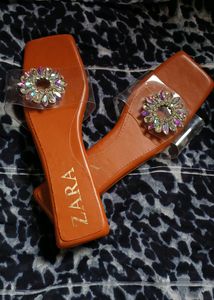 ZARA BRAND FLATS