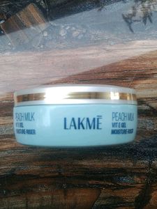 Lakme Peach Milk Moisturizer