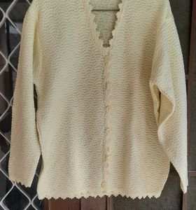 Women Wollen Cardigan