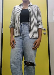 Levi&#39;s Black and White Striped Shirt