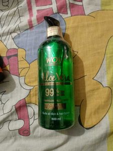 pack of 4, face wash, serum, aloe vera gel, shampo