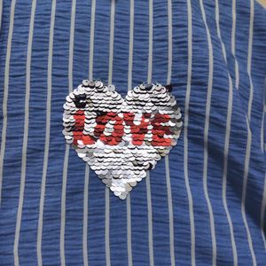 BLUE AND WHITE STRIPES STYLISH TOP 😍